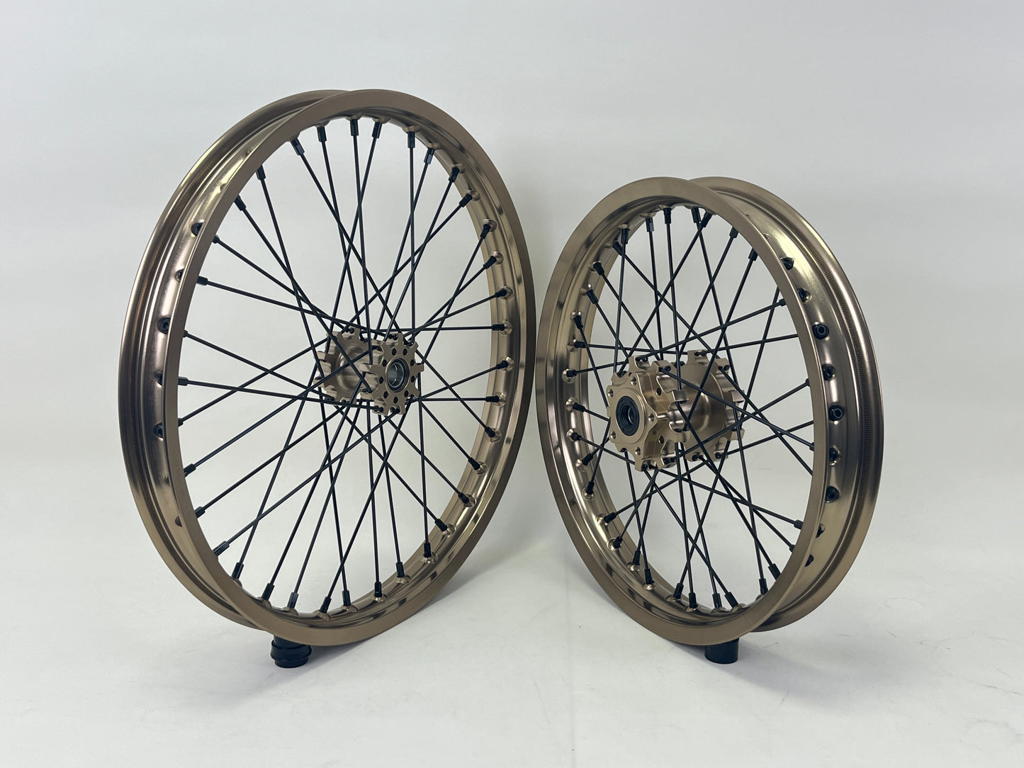 גאנטים מחוזקים בהתאמה אישית - סורון אולטרה בי